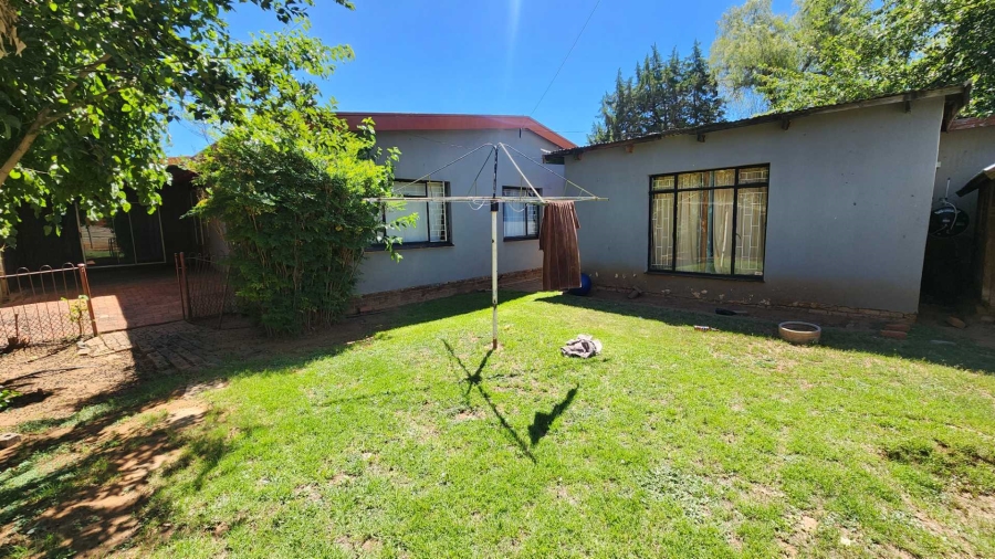 10 Bedroom Property for Sale in Brandwag Free State